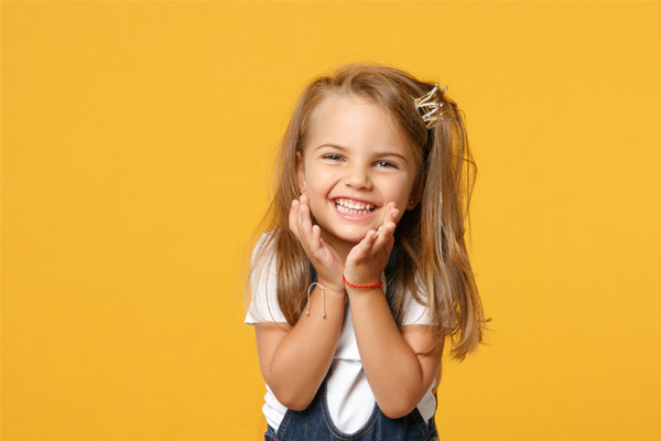 kid-girl-smiling